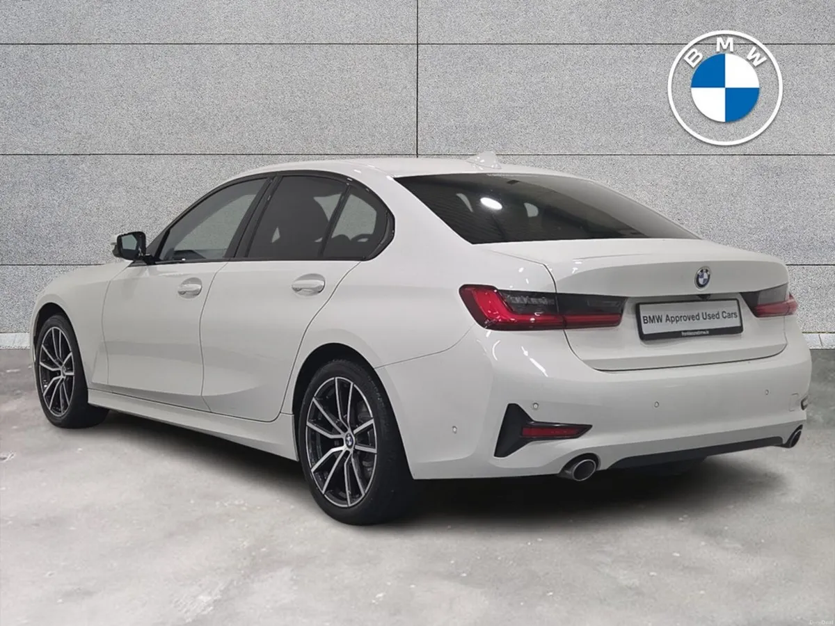 BMW 3-Series 318d Sport Saloon - Image 2