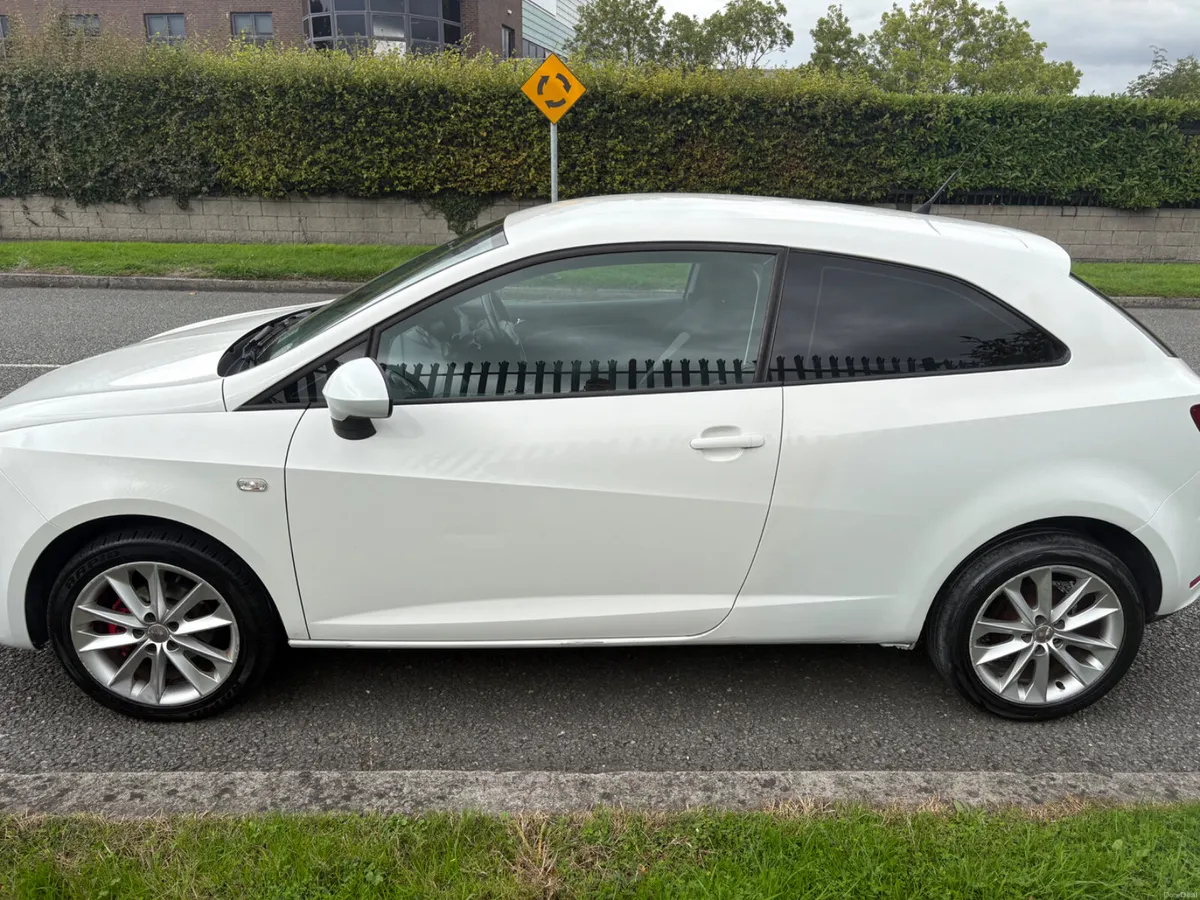 SEAT Ibiza Brand new nct and taxed for a year - Image 4