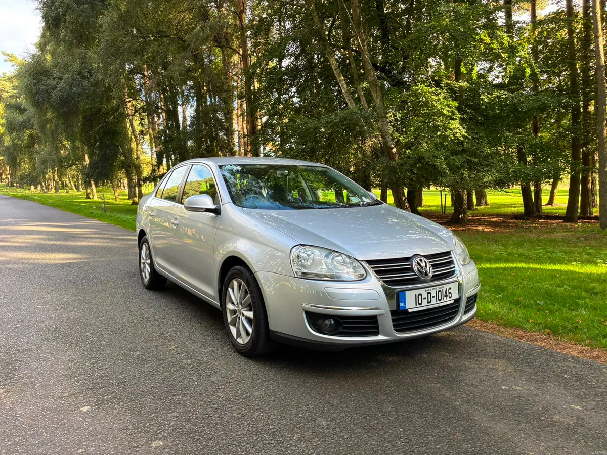 Volkswagen Jetta 2010 1.4 TSI - Image 1