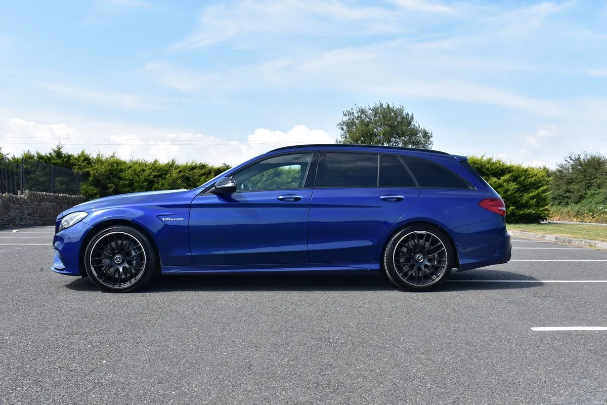 Mercedes Benz C63 AMG Estate - Image 4