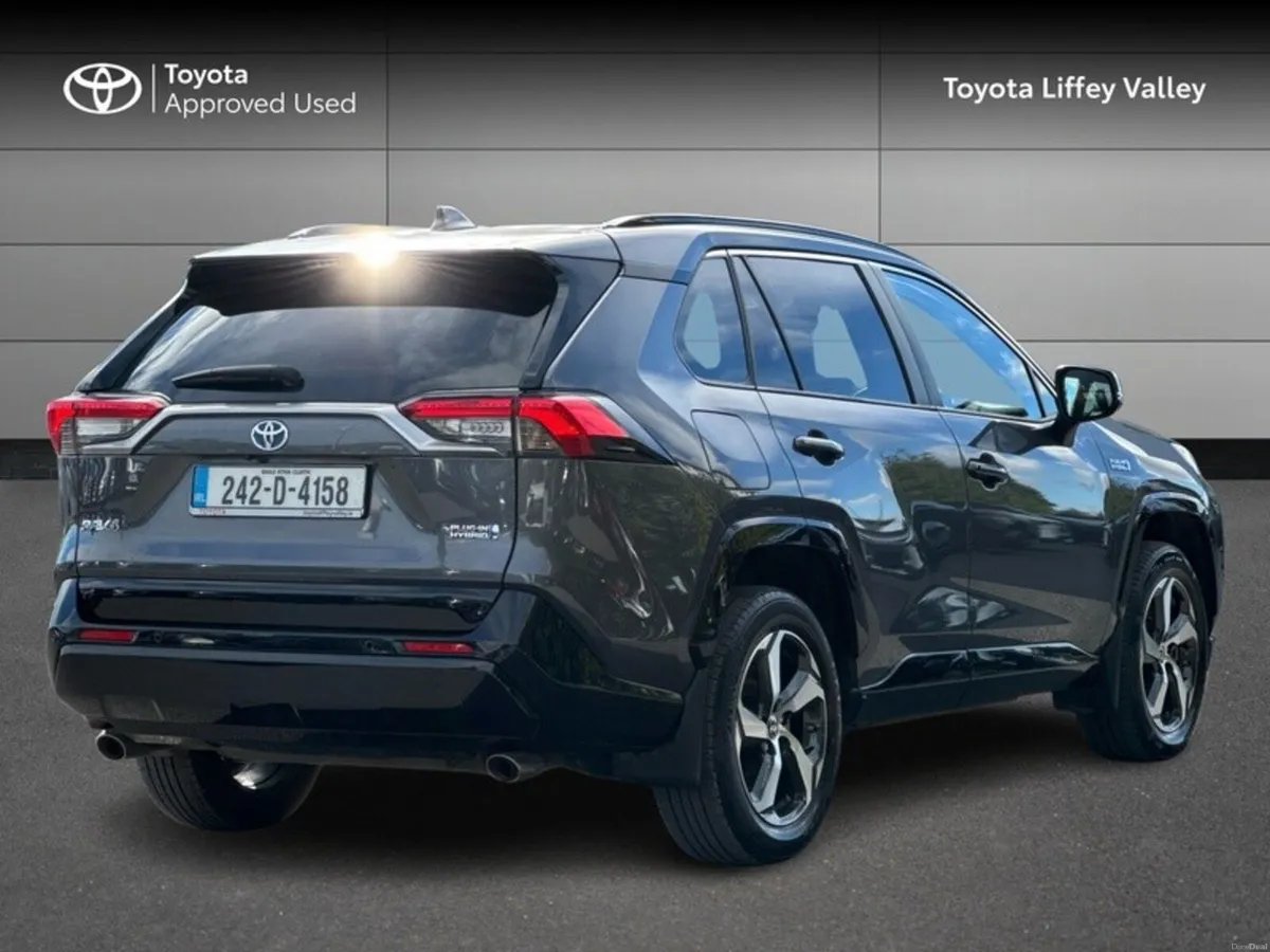 Toyota RAV4 RAV4 PHEV SOL AWD - Image 2