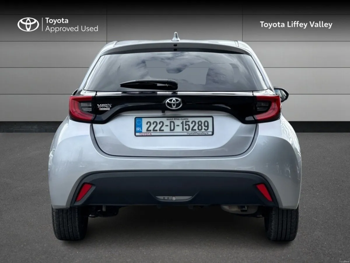 Toyota Yaris YARIS 1.0 LUNA SPORT - Image 4