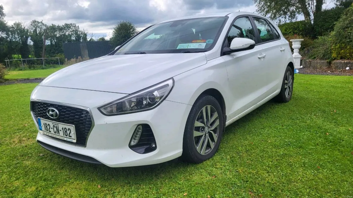 2018 Hyundia i30 diseal 5-Door 6-speed Test 2028 - Image 1