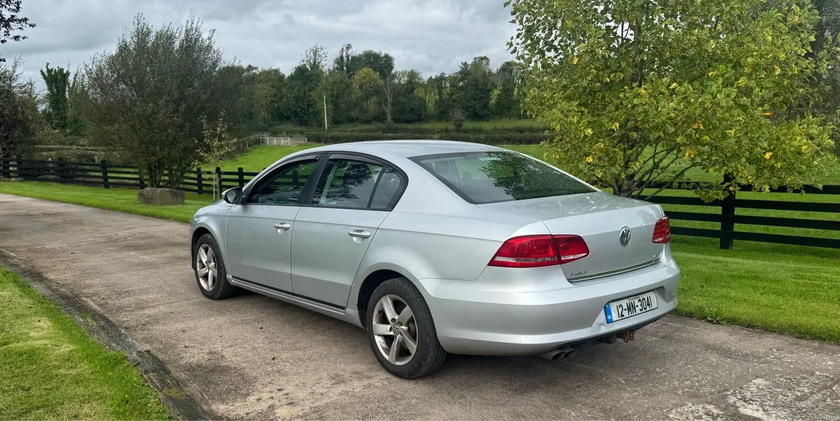 2012 VW Passat 2.0 TDI Bluemotion - Image 3