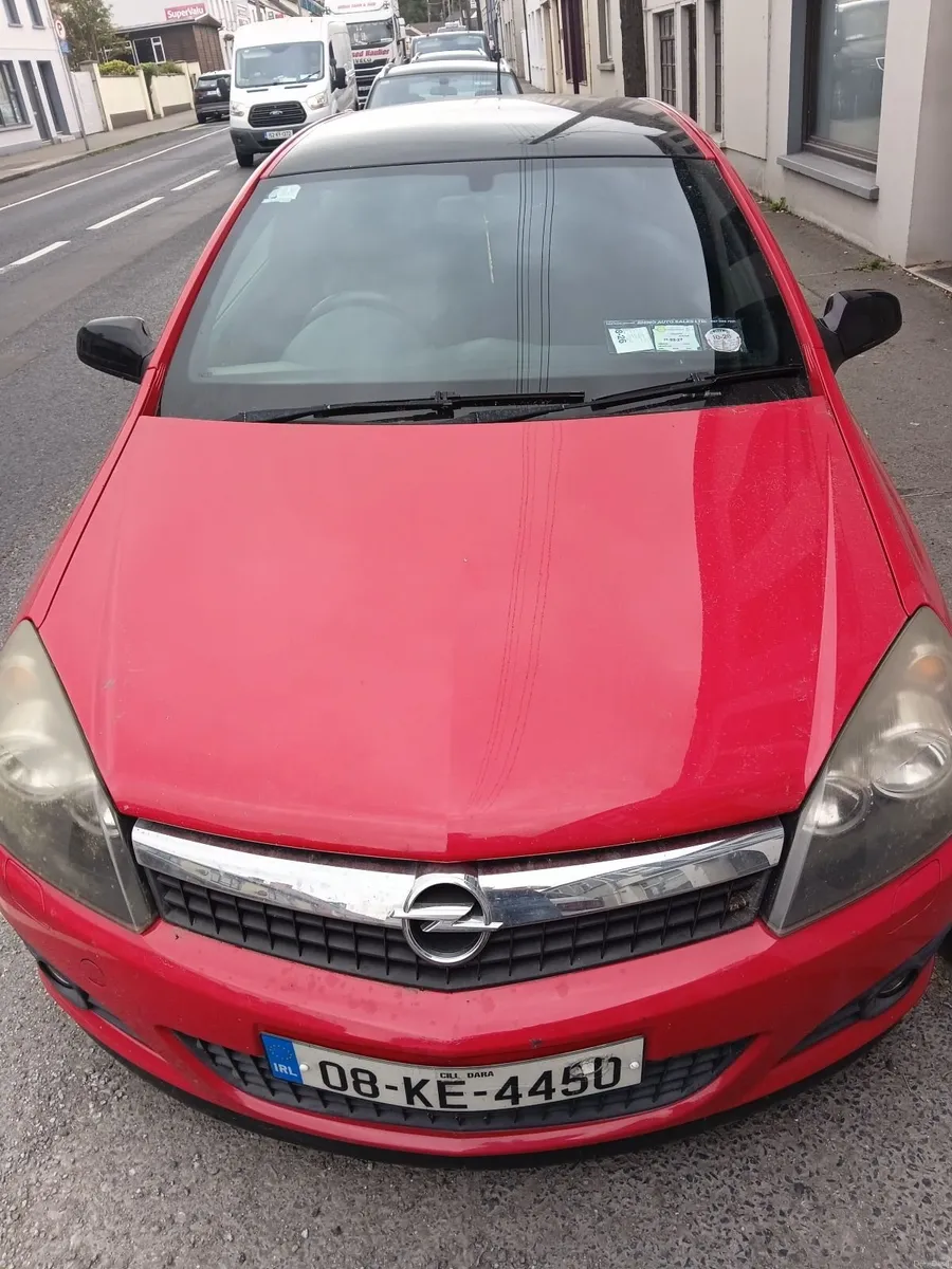 Opel Astra 2008 - Image 1