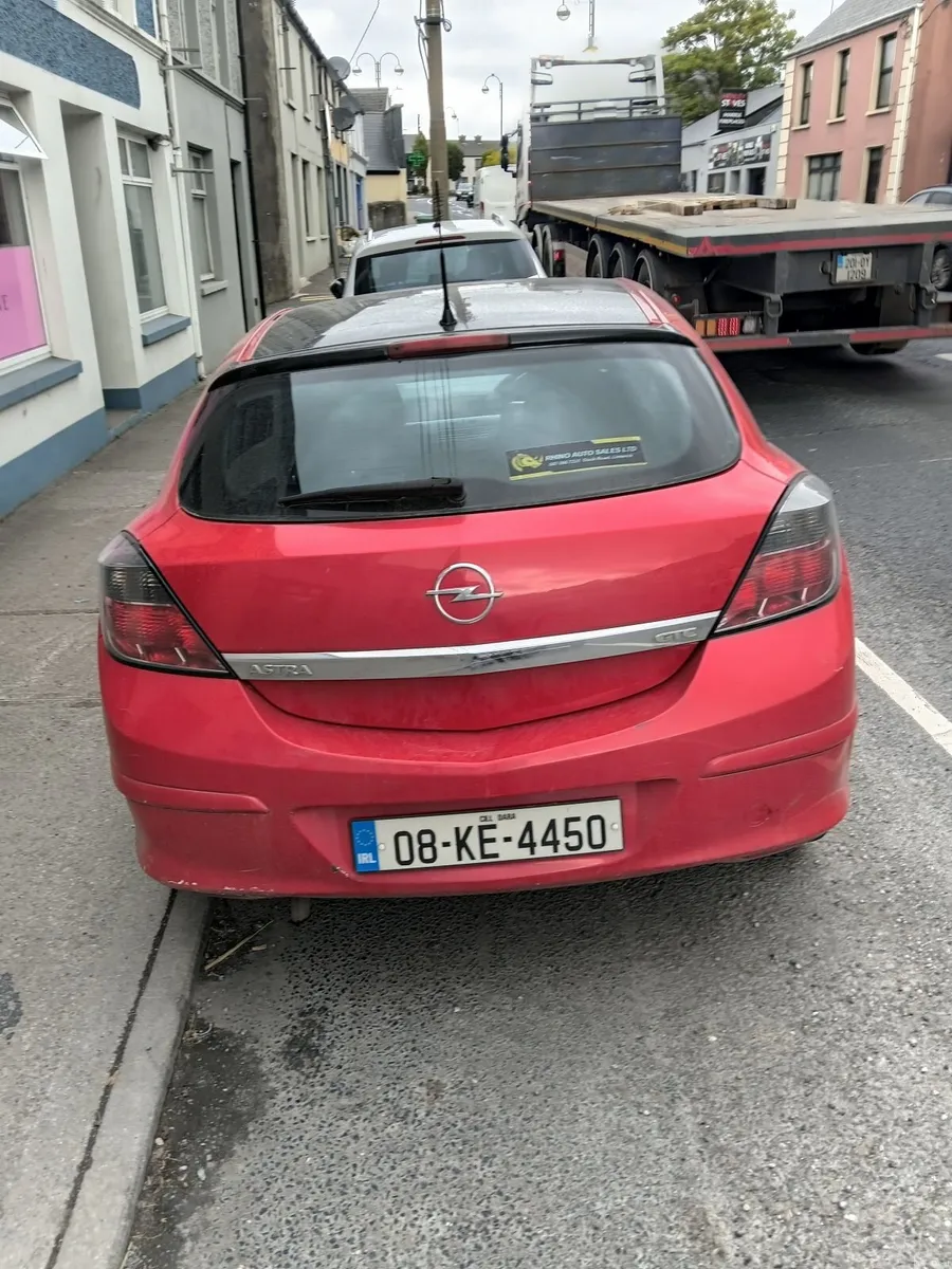 Opel Astra 2008 - Image 2