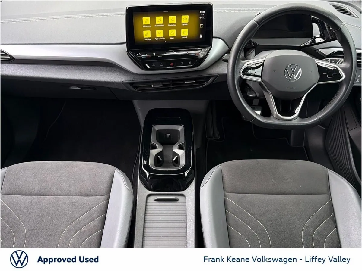 Volkswagen ID.4 77KWH LIFE DX 174HP *GLACIER WHITE - Image 2