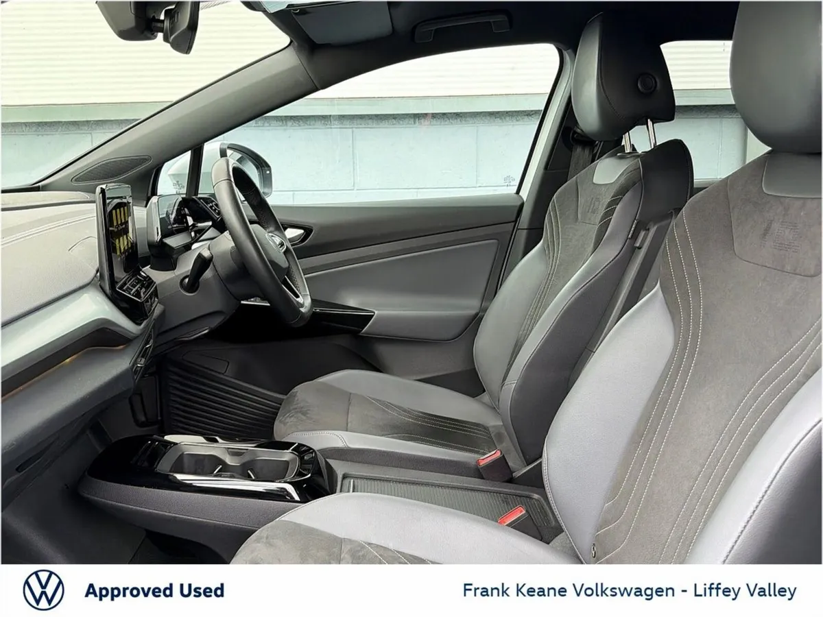 Volkswagen ID.4 77KWH LIFE DX 174HP *GLACIER WHITE - Image 4