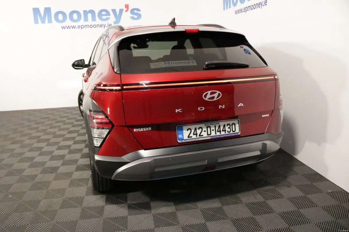 Hyundai KONA Hybrid Elegance 1.6L Petrol Automatic - Image 6