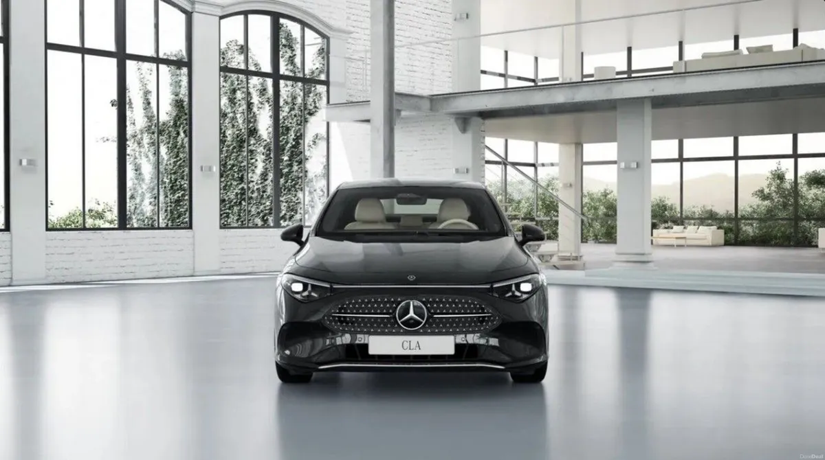 Mercedes-Benz CLA CLA 200 SALOON PROGRESSIVE LINE - Image 3