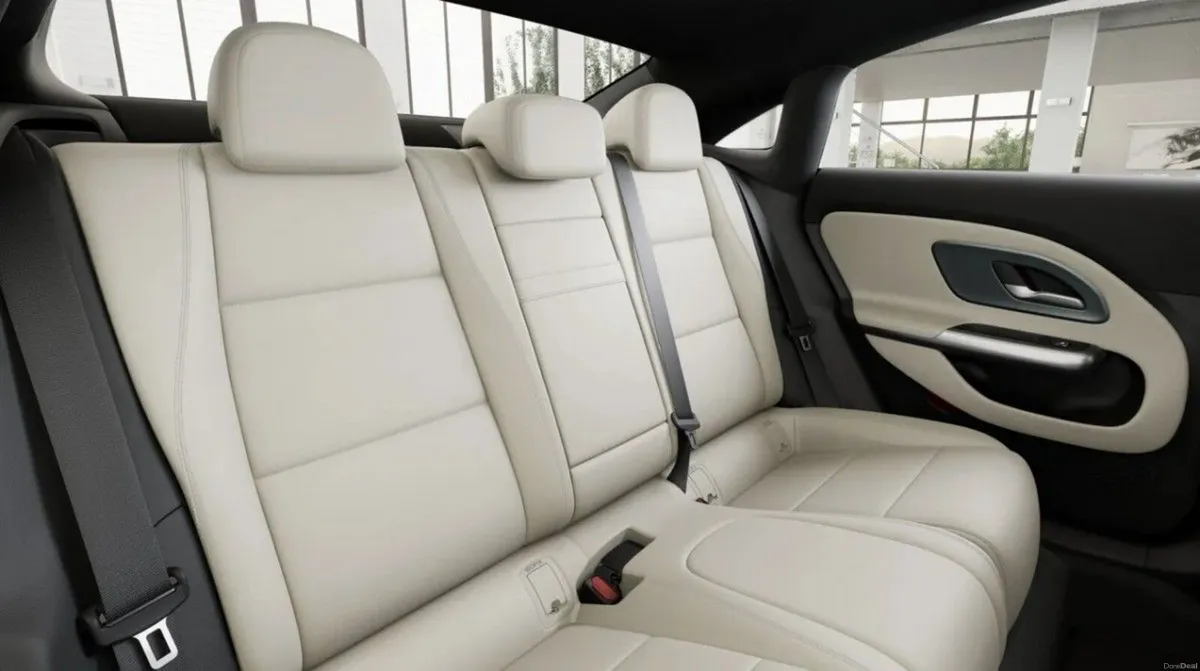 Mercedes-Benz CLA CLA 200 SALOON PROGRESSIVE LINE - Image 6