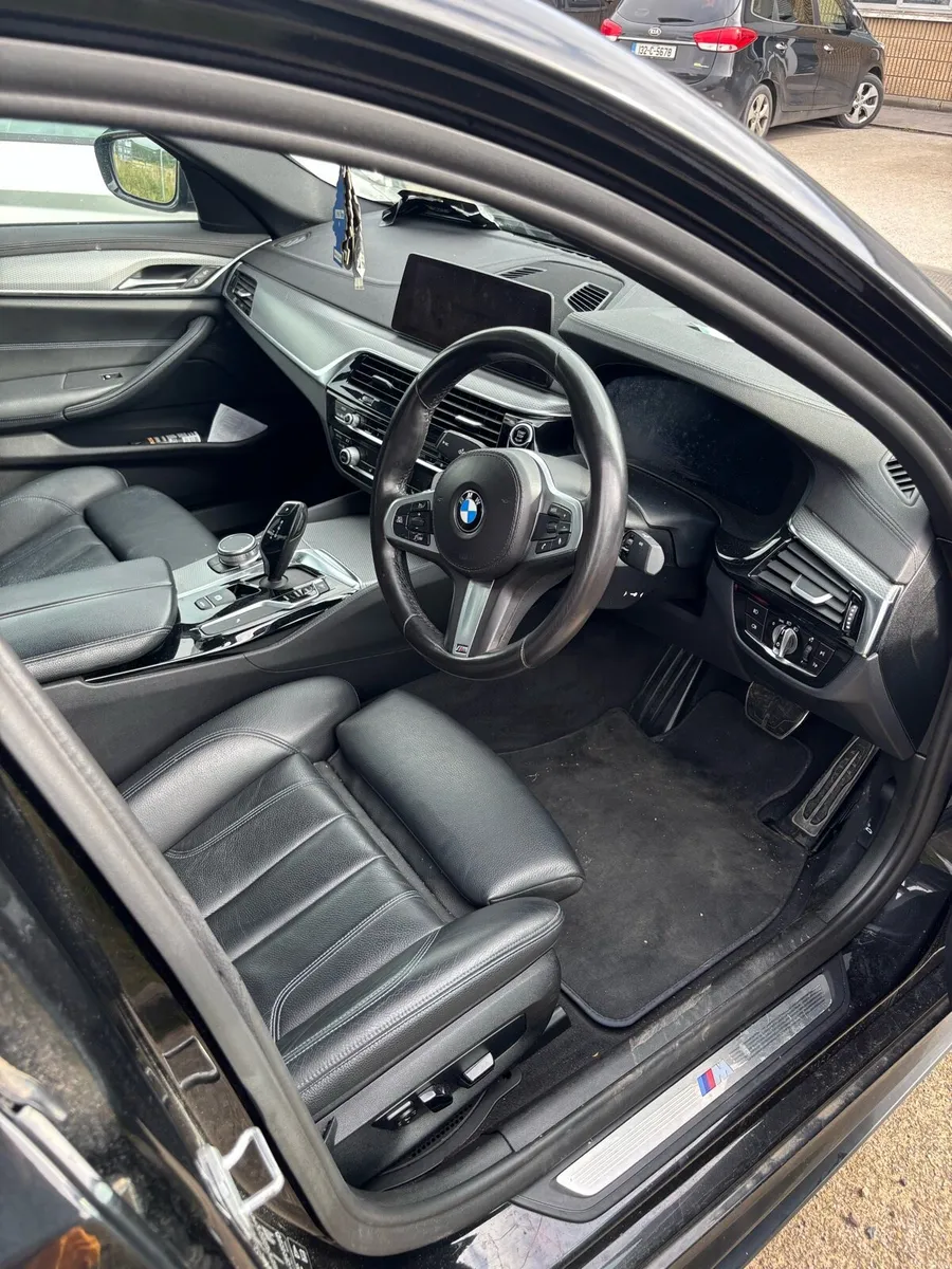 BMW 530 - Image 5