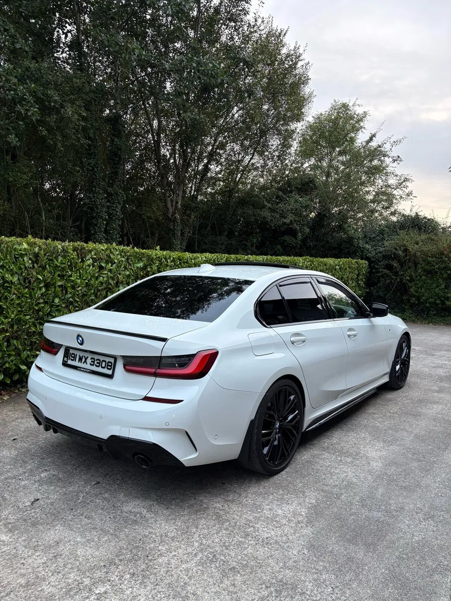 2019 BMW 320D G20 M Sport – Sunroof Model - Image 3