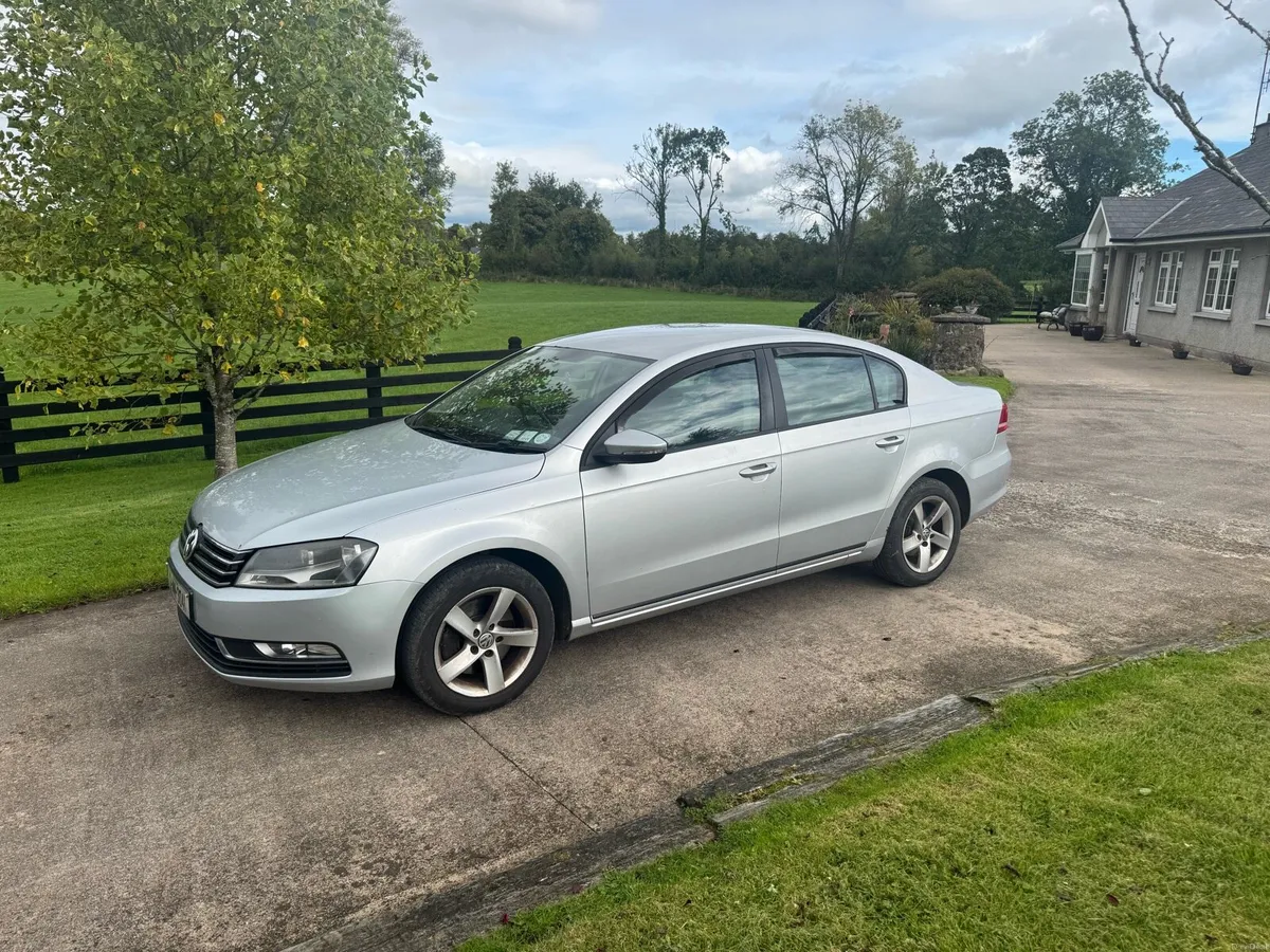 2012 VW Passat 2.0 TDI Bluemotion - Image 2