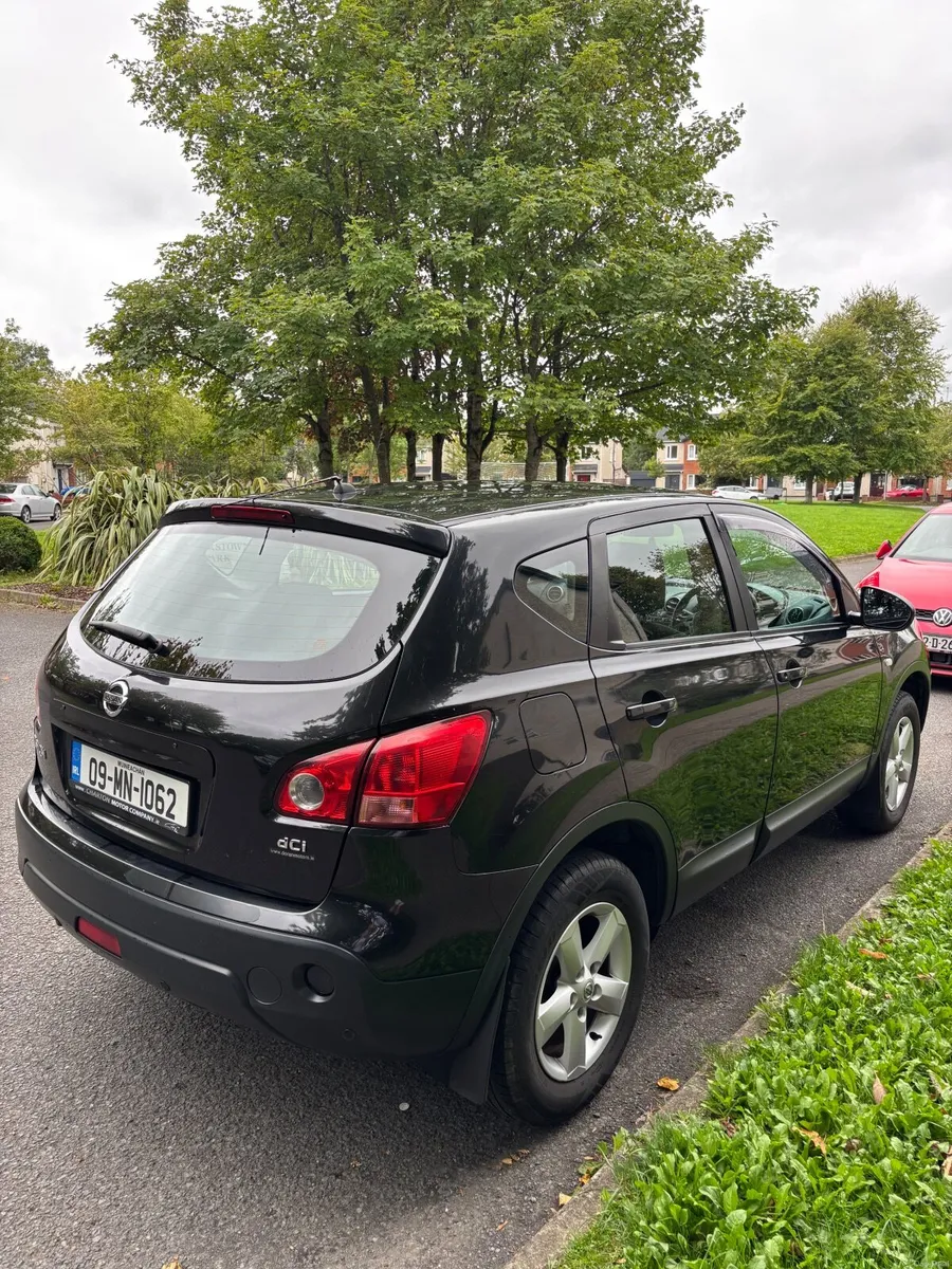 Nissan Qashqai 2009 - Image 2