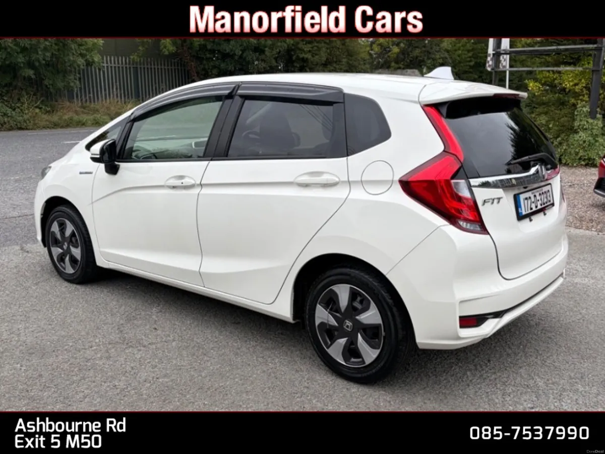 2017 172 Honda Fit 1.5 Petrol Hybrid Auto - Image 6