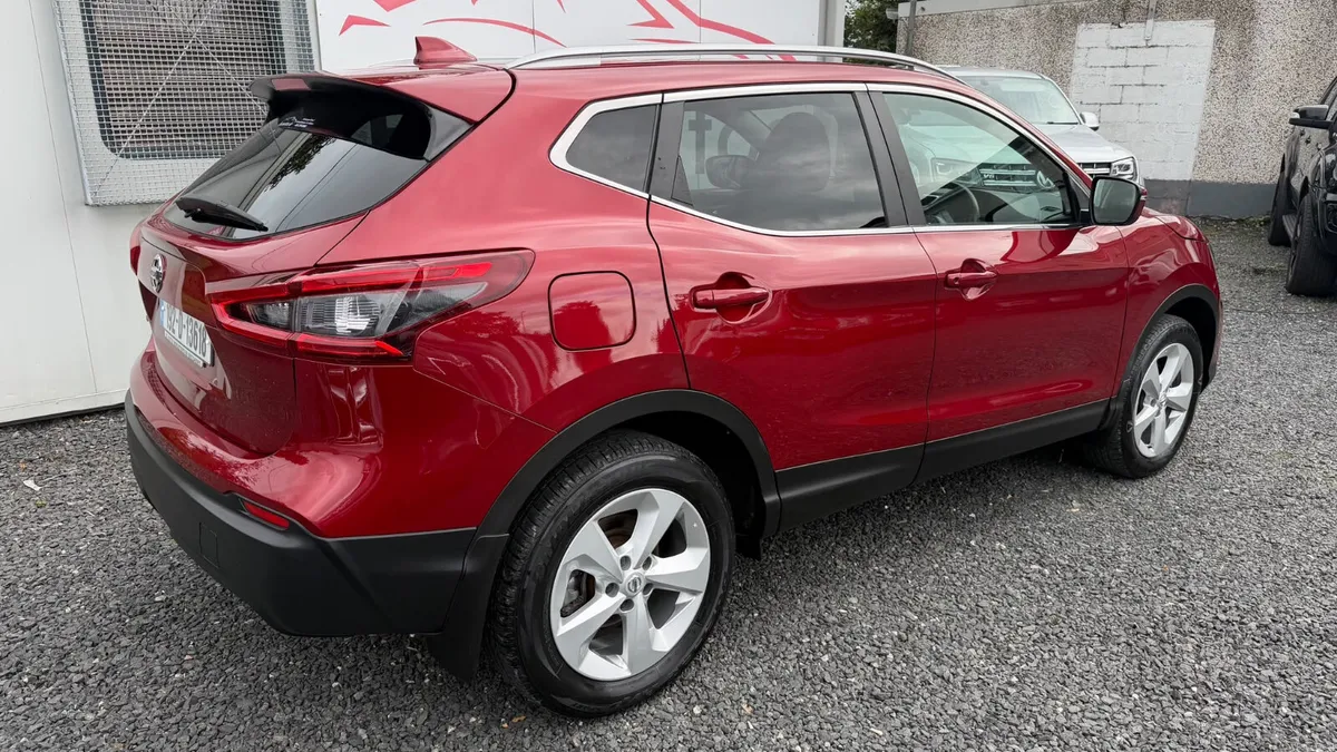 DEPOSIT TAKEN...2019 Nissan Qashqai SV 1.3 Auto - Image 3