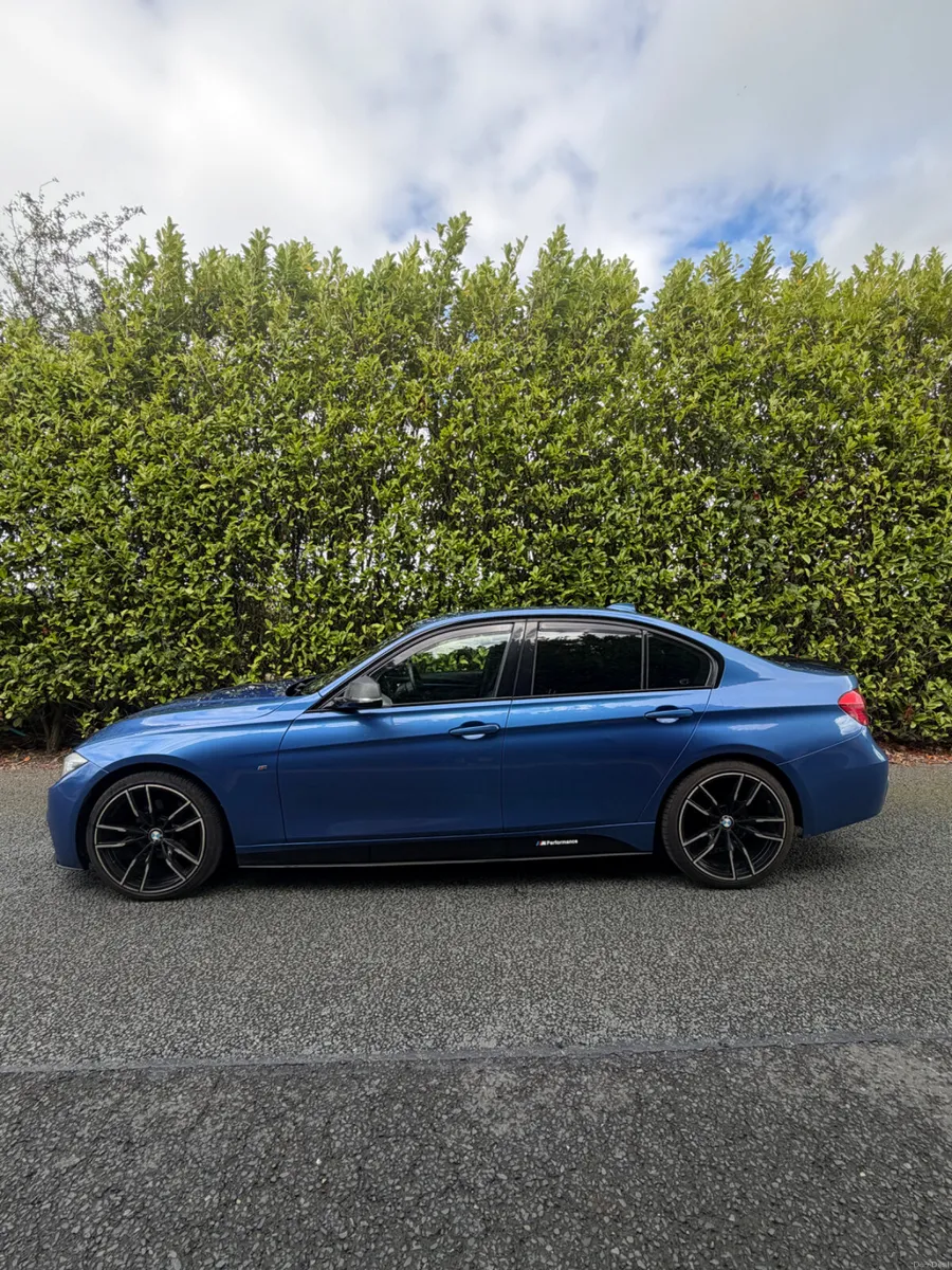 2017 BMW 320D M SPORT - Image 6