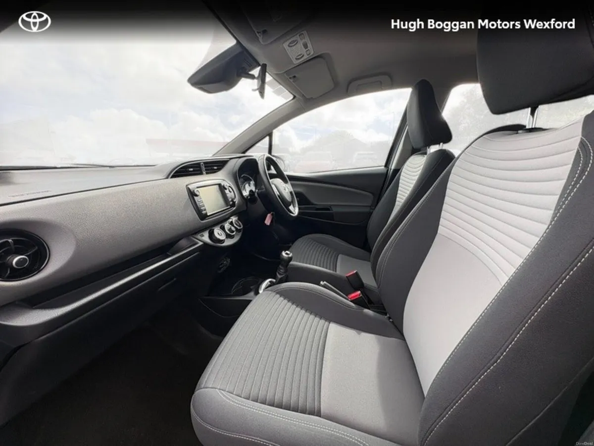 Toyota Yaris LUNA - Image 6