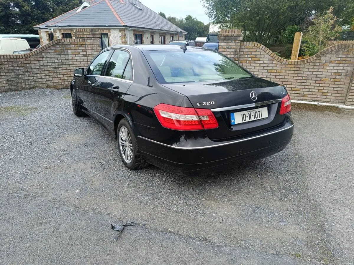 2010 e220cdi auto - Image 3