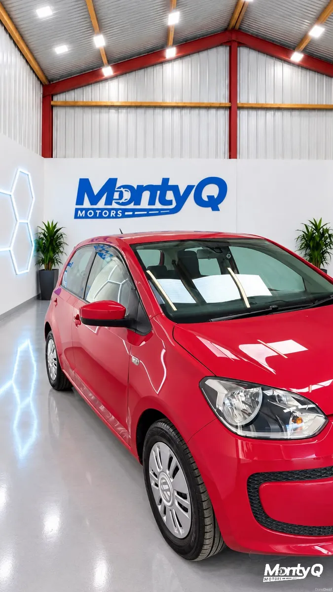2015 VW up! Automatic - 56K KM - Reverse Camera - Image 3