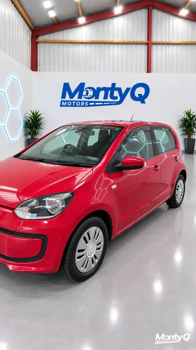 2015 VW up! Automatic - 56K KM - Reverse Camera - Image 6