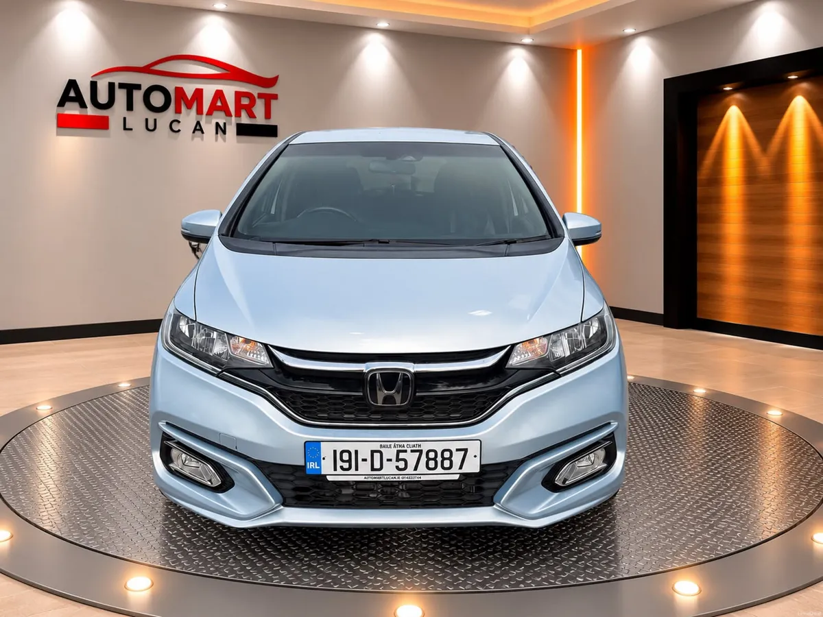 HONDA FIT 2019 4700 KM PREMIUM LEATHER TOPSPECS - Image 2