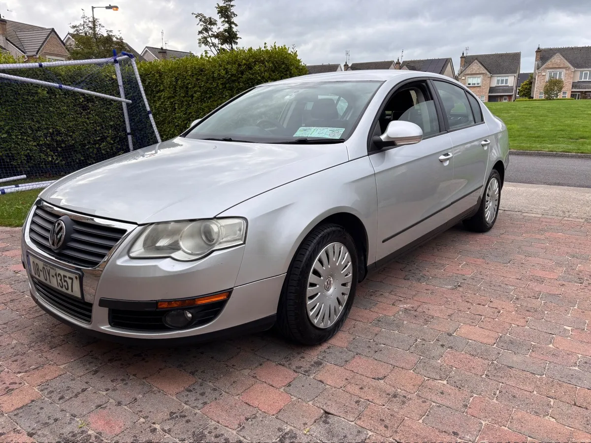 Volkswagen Passat 2008 - Image 5