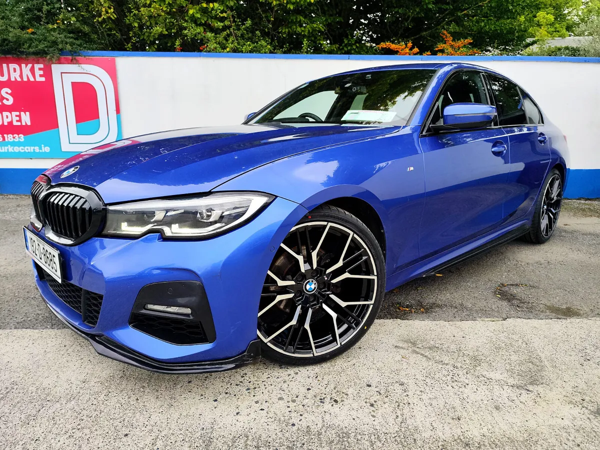 BMW 3-Series 2019 - Image 4
