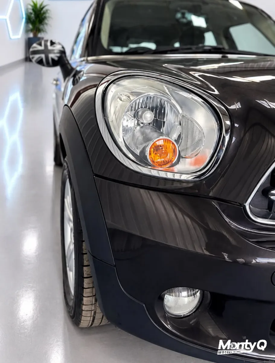 2014 MINI Countryman Cooper D Automatic - 90K KM - Image 4