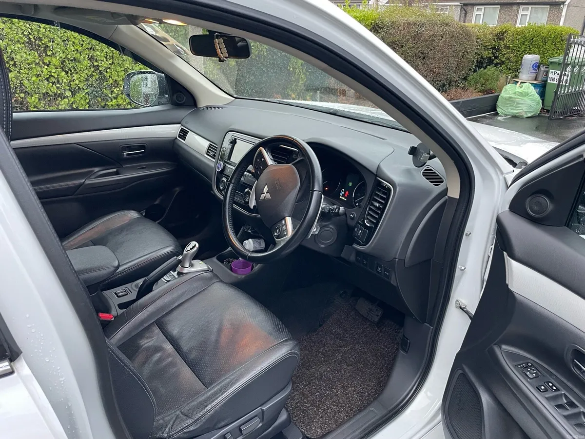 Mitsubishi outlander - Image 4