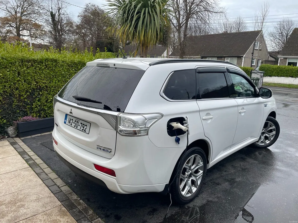 Mitsubishi outlander - Image 5