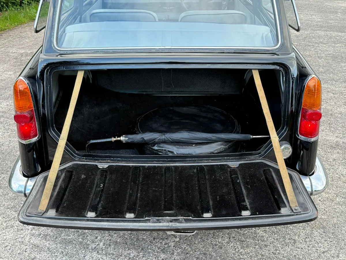 Austin  A40 - Image 6