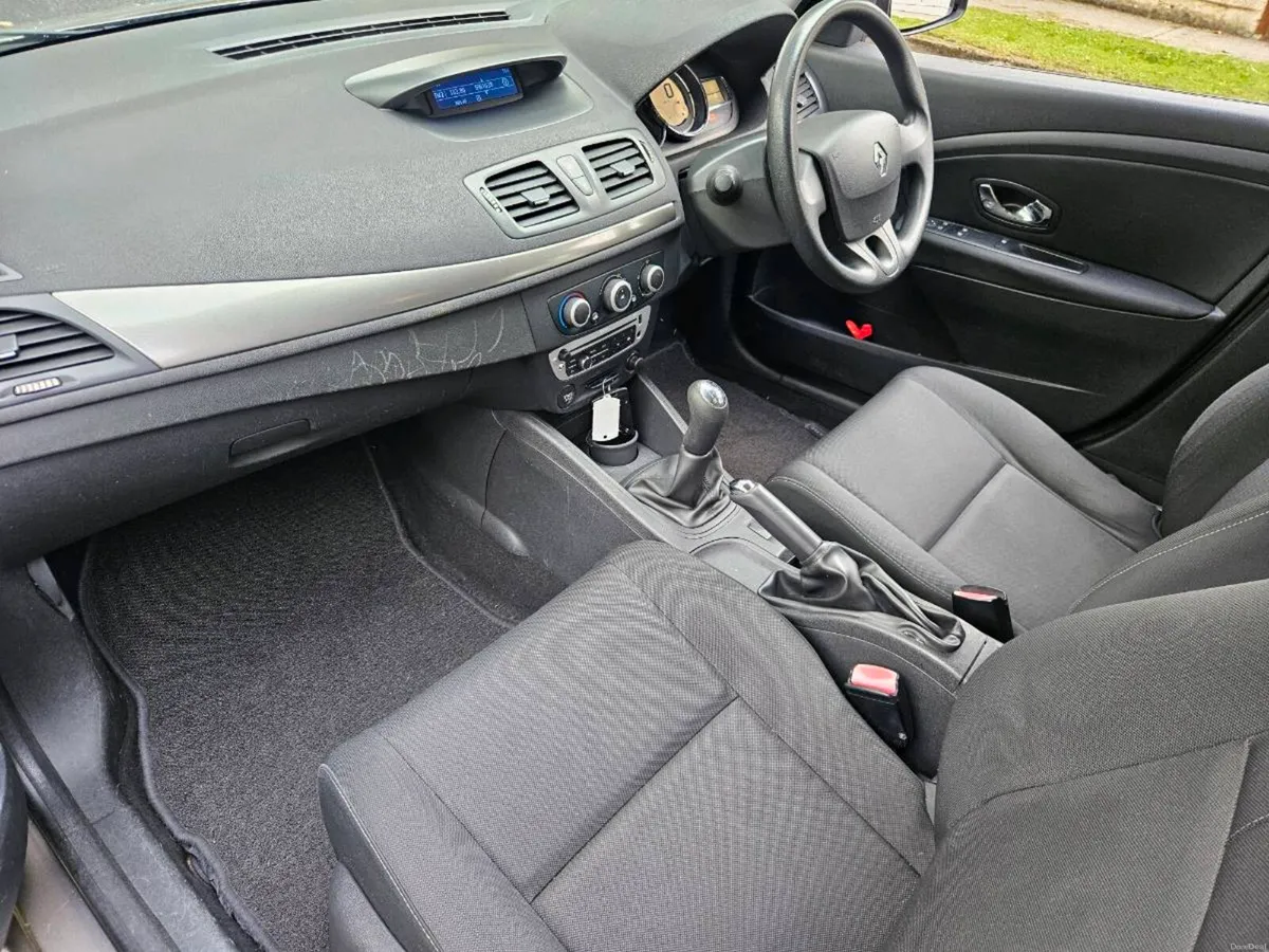 2013 Renault Megane (New NCT, 83km) - Image 6