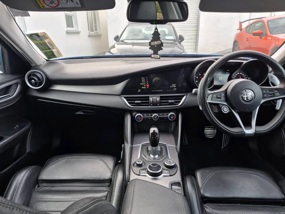 Alfa Romeo Giulia Veloce - Image 5
