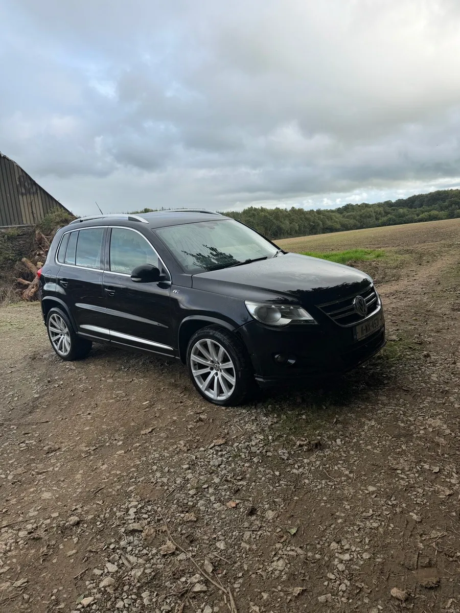 Volkswagen Tiguan 4 Motion - Image 1