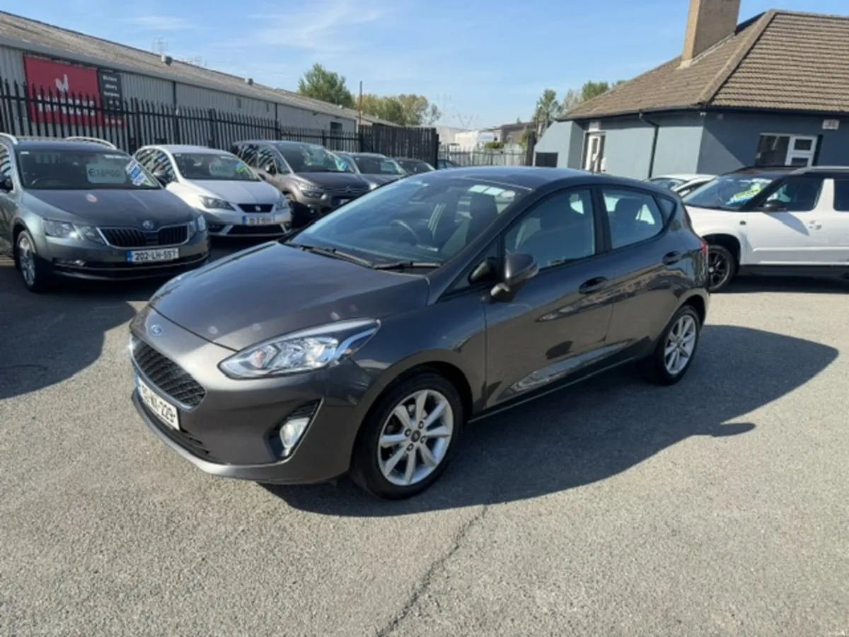Ford Fiesta 2019 ZETEC 1.1 85PS M5 5DR - Image 4