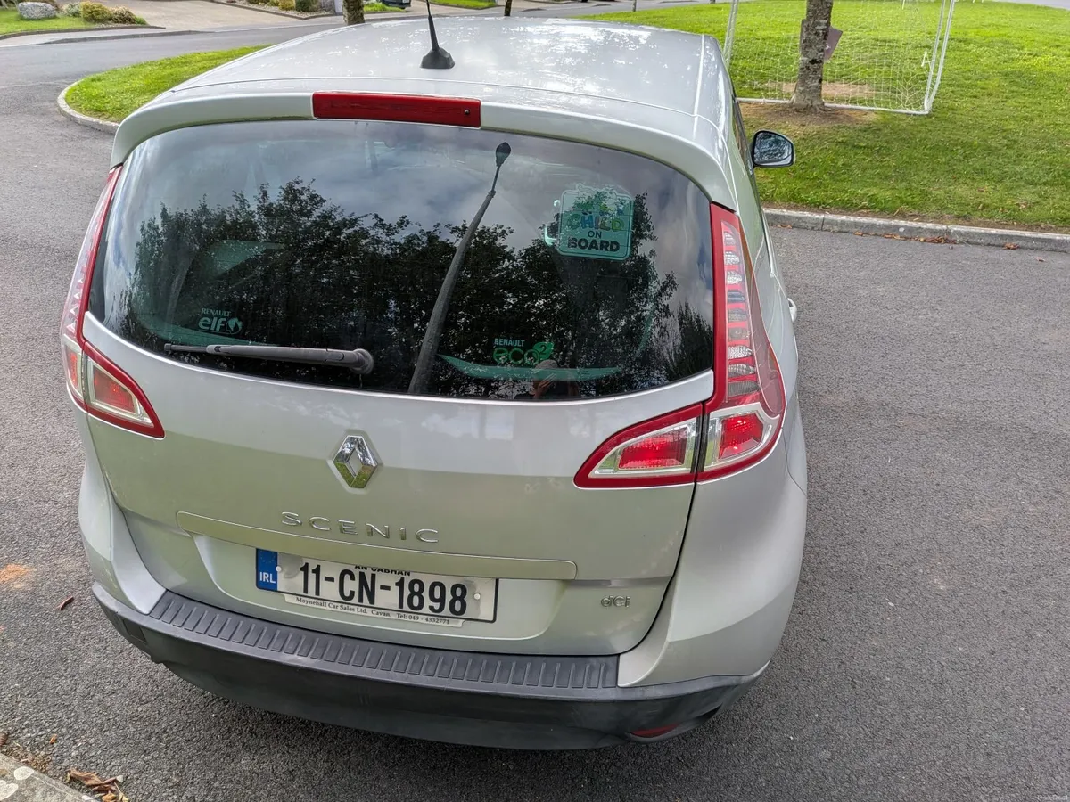 Renault Scenic 1.6 diesel Dynamique Tom Tom 2011 - Image 4