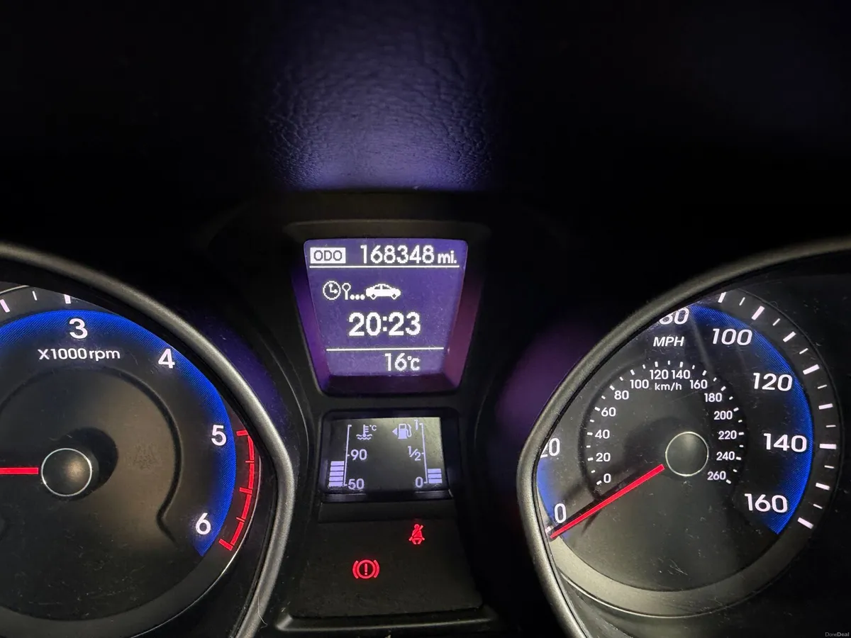 Hyundai i30 2014 - Image 4