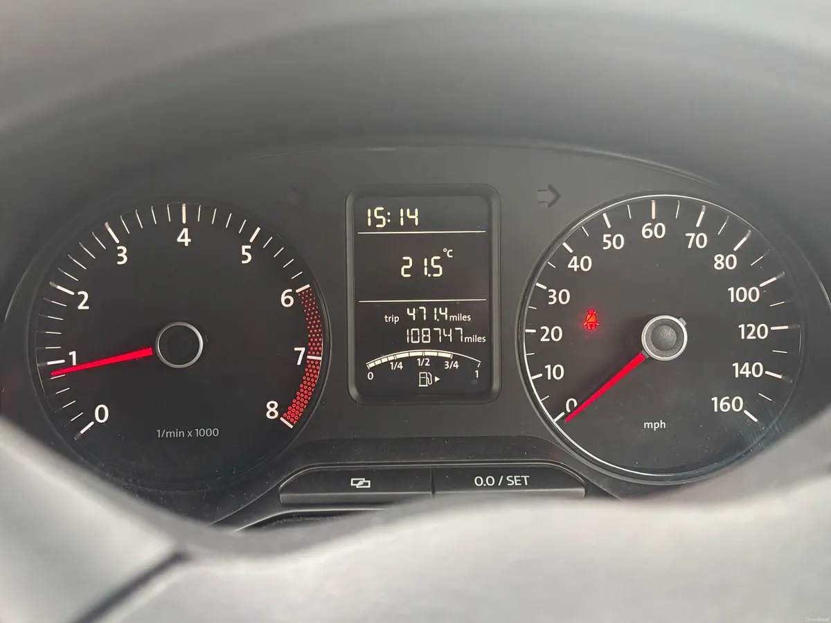 Volkswagen Polo - Image 4