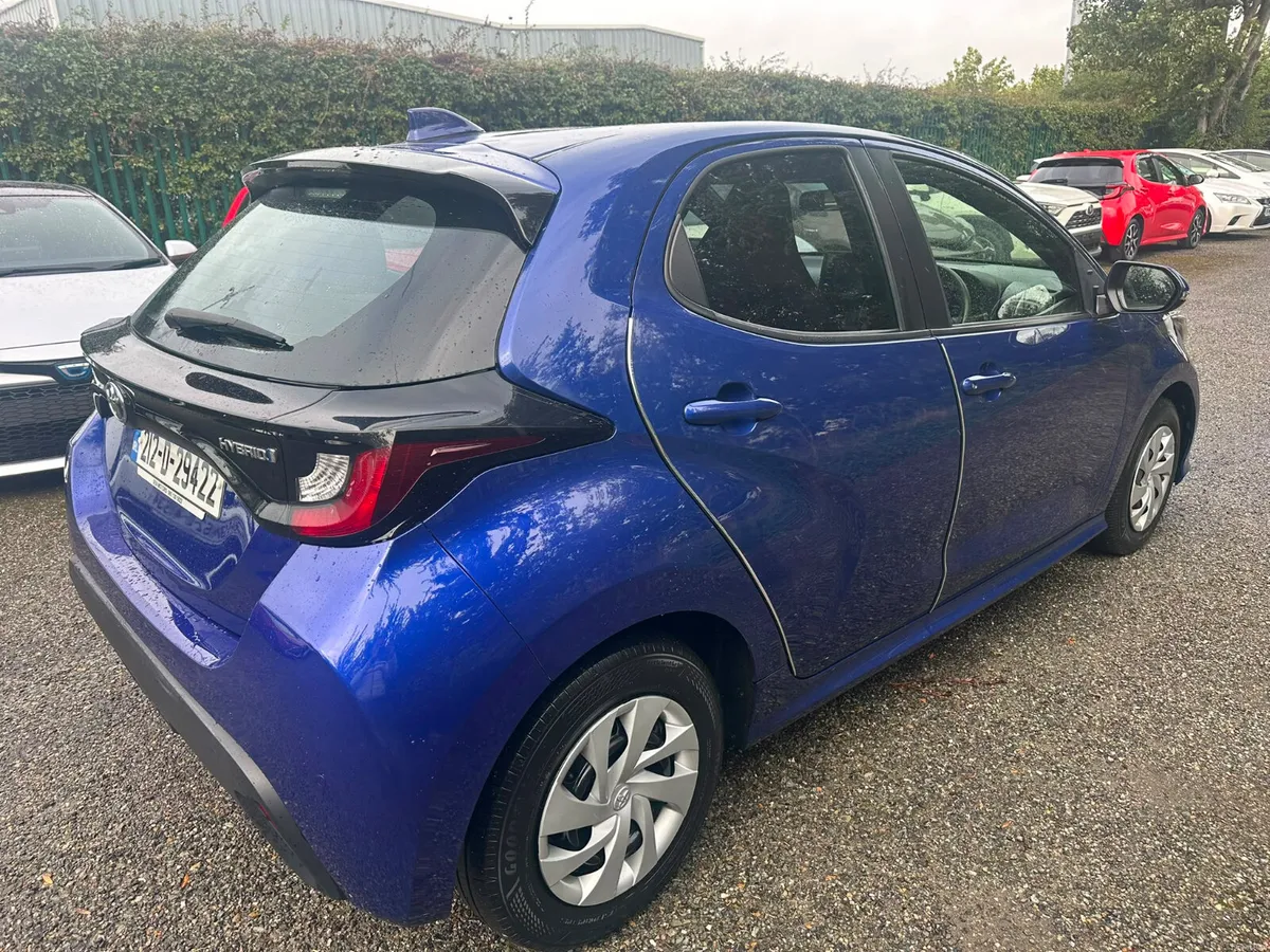 Toyota Yaris 2021 - Image 5