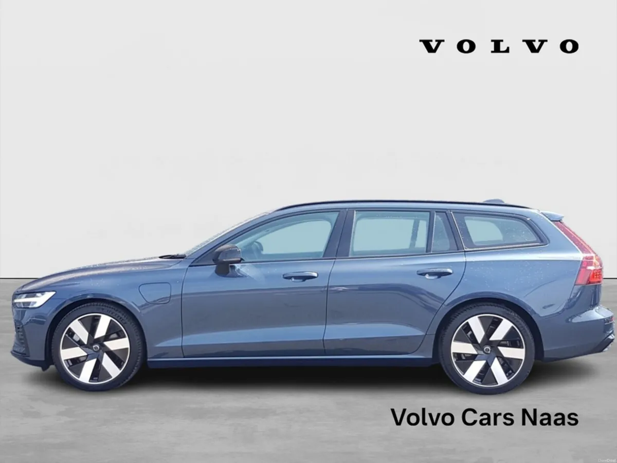 Volvo V60 2.0 T6 18.8kWh Plus Auto AWD - Image 3