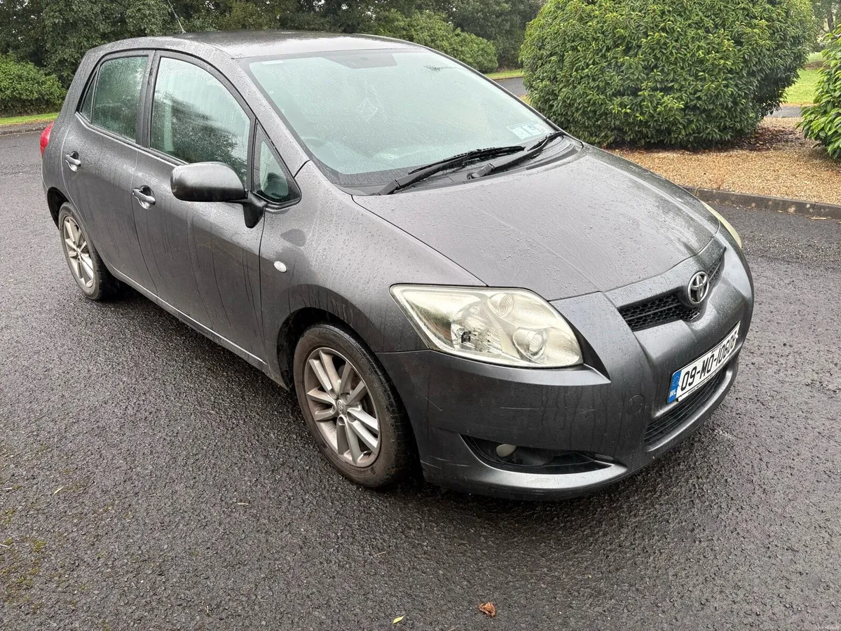 2009 TOYOTA AURIS TR 1.4 D4D NCT & TAX - Image 1