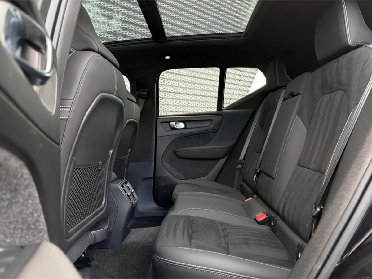 Volvo XC40 BEV 231hp Ultimate - Image 5