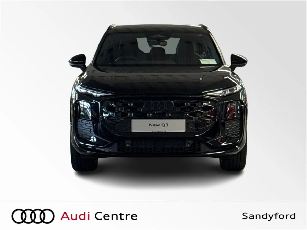Audi Q3 E-HYBRID 270HP S-T S LINE - Image 5