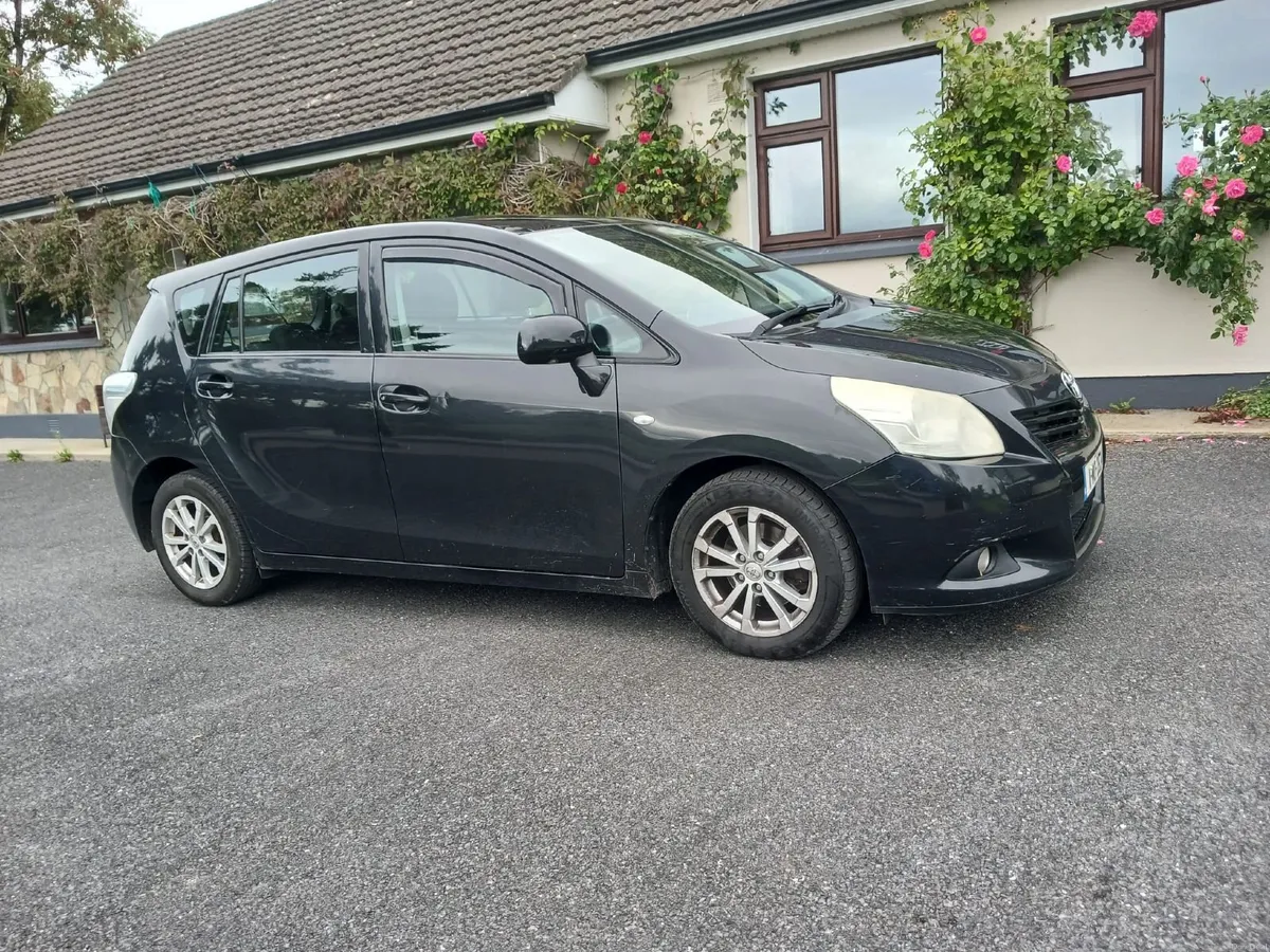 Toyota Verso 2011 - Image 3