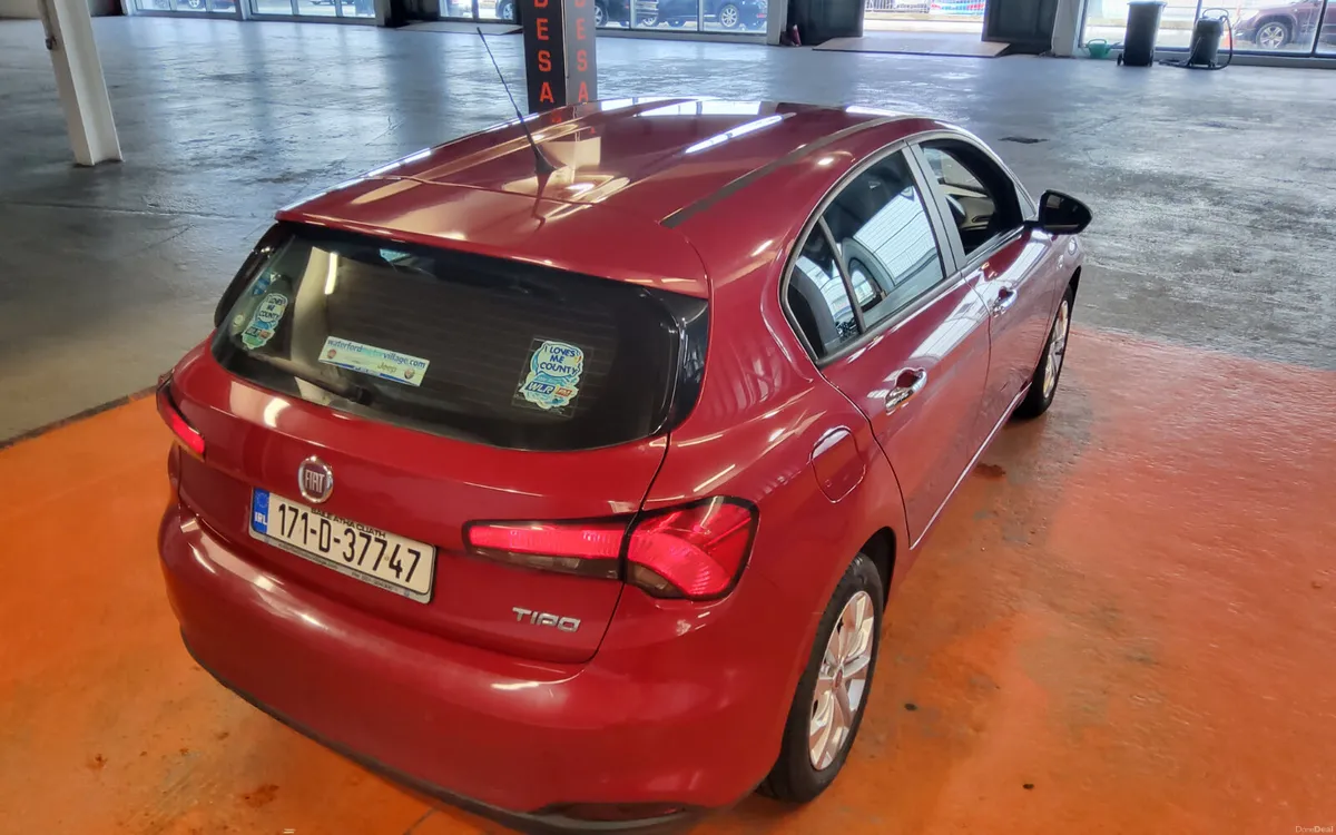 Fiat Tipo 2017 - Image 2