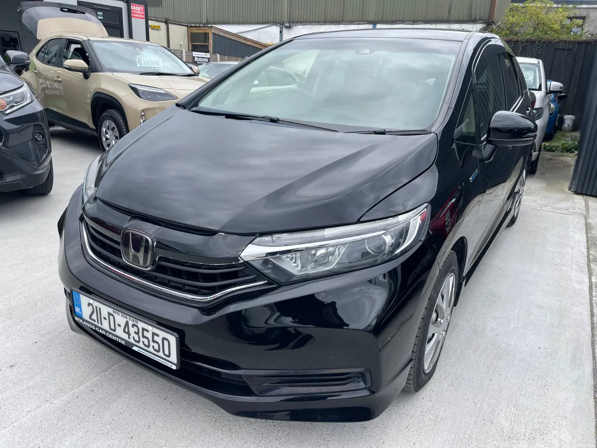 2021 Honda Shuttle Hybrid 1.5 Automatic 5dr Model - Image 4