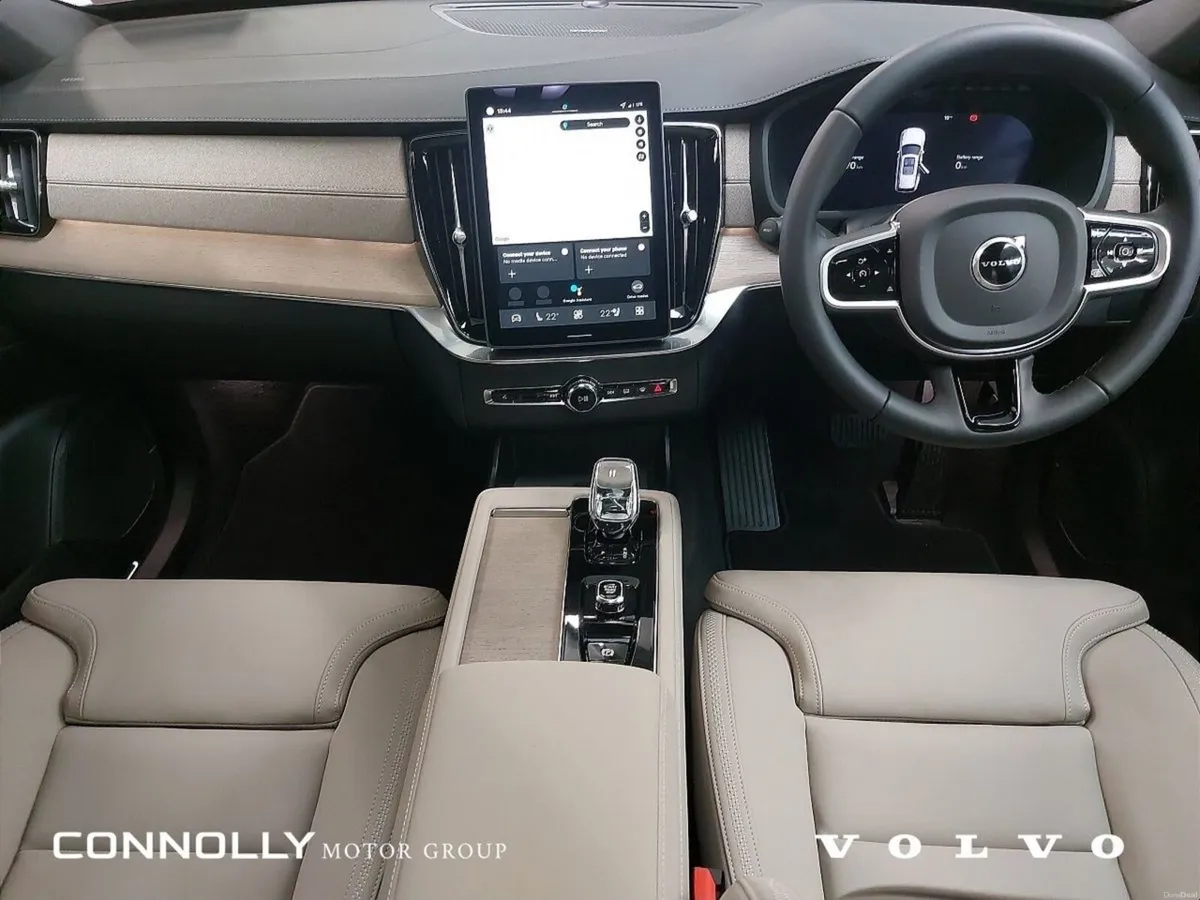 Volvo XC90 Plus *262* | Plug in Hybrid | 0.95% APR - Image 3