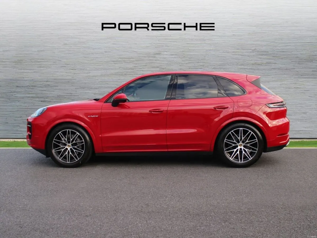 Porsche Cayenne E-Hybrid - Image 3